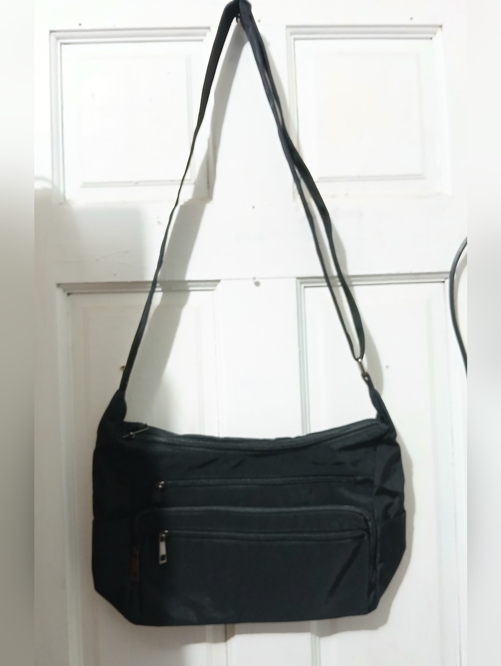 Black Crossbody Nylon Crossbody/Shoulder Bag. Like New.